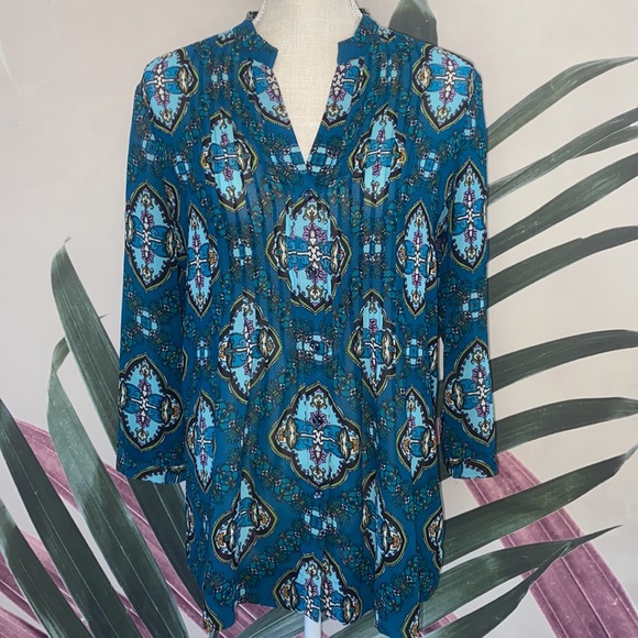 Charter Club Medallion 3/4 Sleeve Blouse - Picture 2 of 9